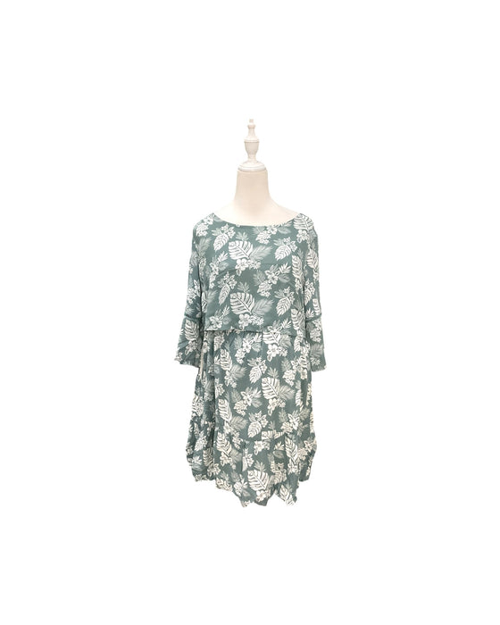 A Green Long Sleeve Dresses from Jump Eat Cry in size Maternity-S for maternity. (Front View)