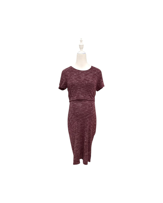 A Burgundy Short Sleeve Dresses from Dear in size Maternity-S for maternity. (Front View)