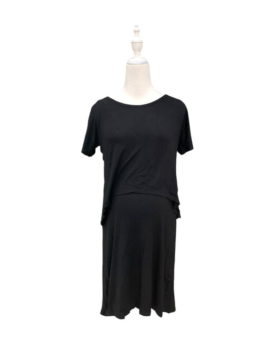 A Black Short Sleeve Dresses from Dear in size Maternity-S for maternity. (Front View)