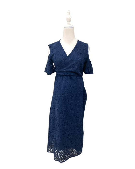 A Navy Short Sleeve Dresses from Dear in size Maternity-M for maternity. (Front View)