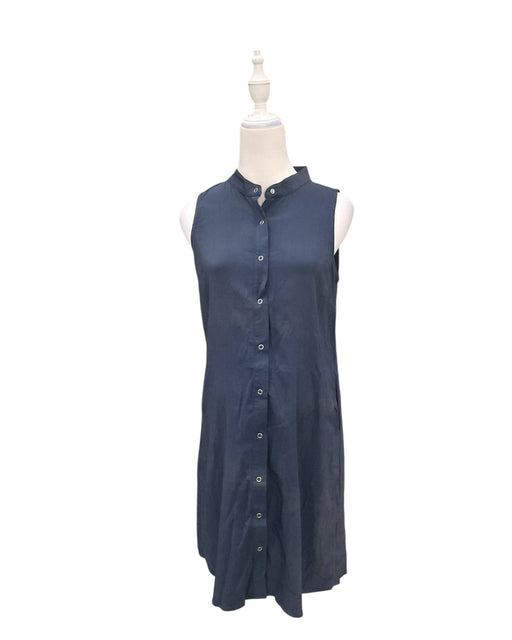 A Navy Sleeveless Dresses from Dear in size Maternity-S for maternity. (Front View)