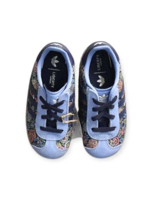 A Blue Sneakers from Adidas in size 4T for neutral. (Front View)