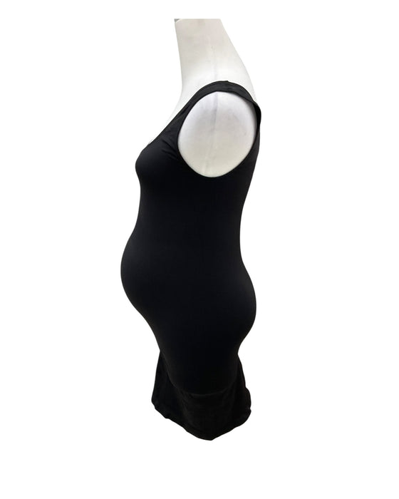 A Black Sleeveless Dresses from Mamalicious in size Maternity-XS for maternity. (Front View)