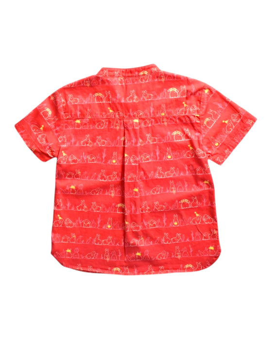 A Red Short Sleeve Shirts from Elly in size 5T for boy. (Back View)