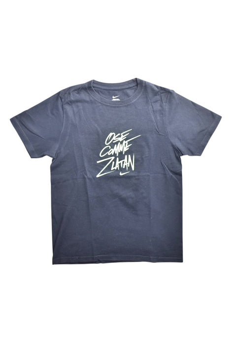 A Navy Short Sleeve T Shirts from Nike in size 10Y for neutral. (Front View)