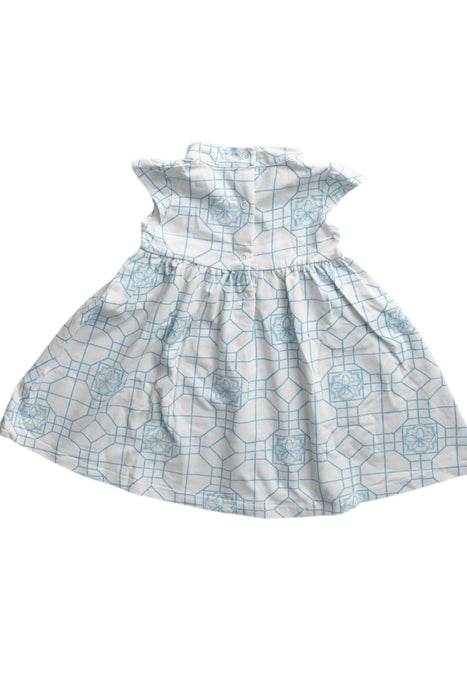 A White Short Sleeve Dresses from Le Petit Society in size 6-12M for girl. (Back View)