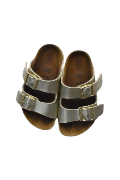 A Metallic Sandals from Birkenstock in size 4T for girl. (Back View)