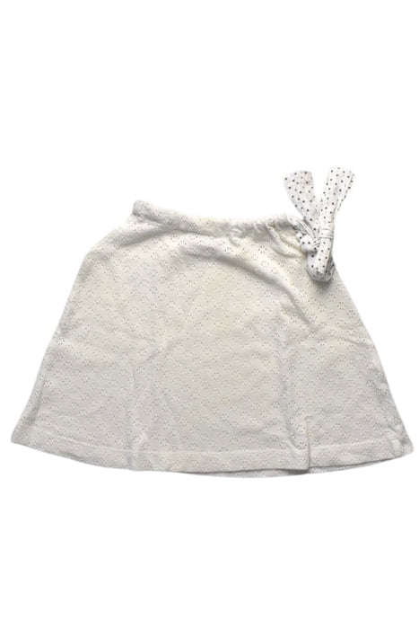 A White Sleeveless Tops from Little Mercerie in size 2T for girl. (Front View)