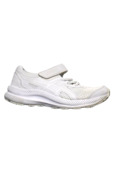 A White Sneakers from ASICS in size 9Y for neutral. (Front View)