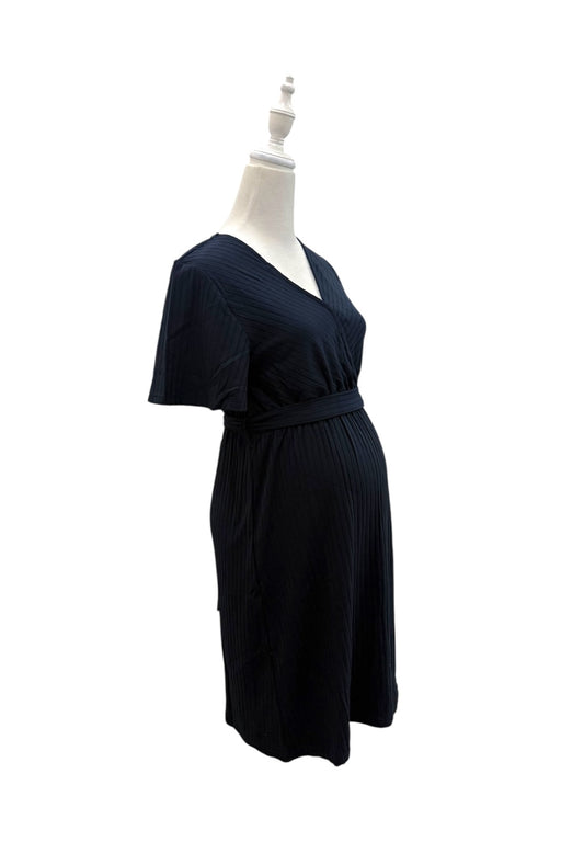 A Black Short Sleeve Dresses from Dear in size Maternity-S for maternity. (Front View)
