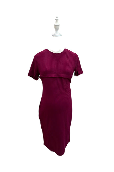 A Burgundy Short Sleeve Dresses from Love Baby Bump in size Maternity-M for maternity. (Back View)