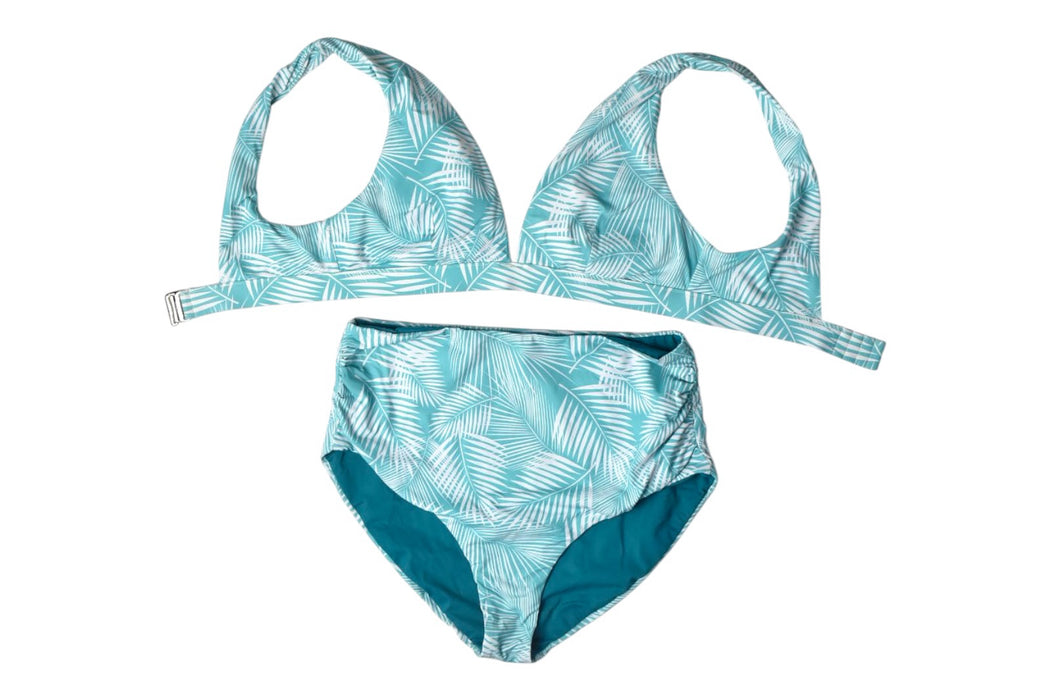 A  Bikinis from Sandbar in size Maternity-M for maternity. (Front View)