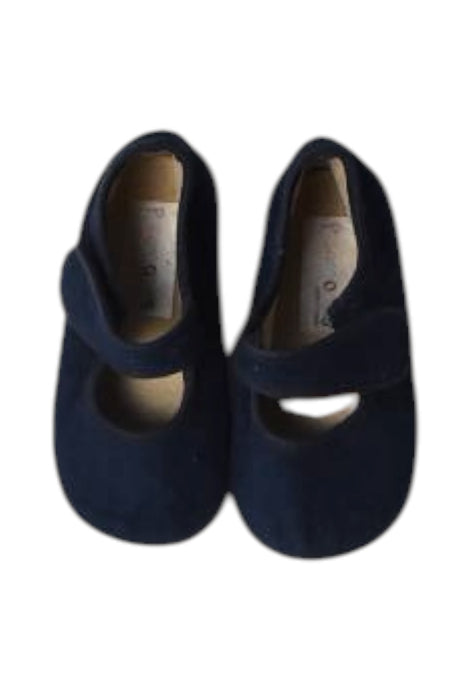 A Navy Flats from Pisamonas in size 18-24M for neutral. (Back View)