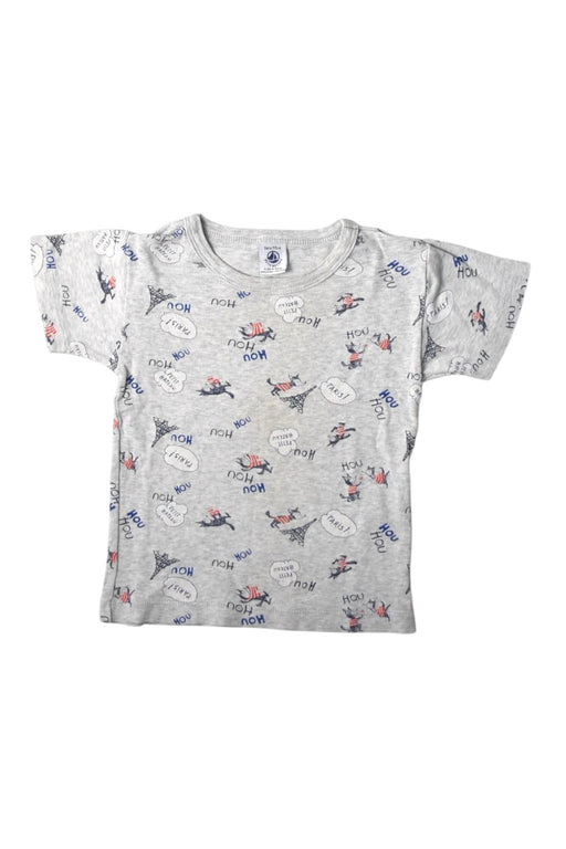 A Grey Short Sleeve T Shirts from Petit Bateau in size 3T for boy. (Front View)