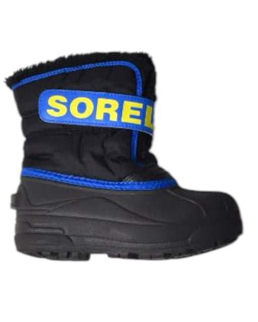 A Black Winter Boots from Sorel in size 5T for neutral. (Front View)