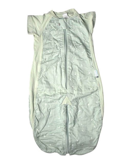 A Green Sleepsacs from ErgoPouch in size 0-3M for neutral. (Front View)
