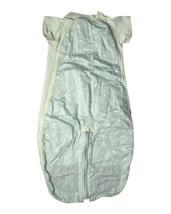 A Green Sleepsacs from ErgoPouch in size 0-3M for neutral. (Back View)