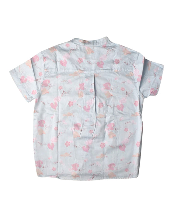 A Blue Short Sleeve Shirts from Elly in size 6T for boy. (Back View)