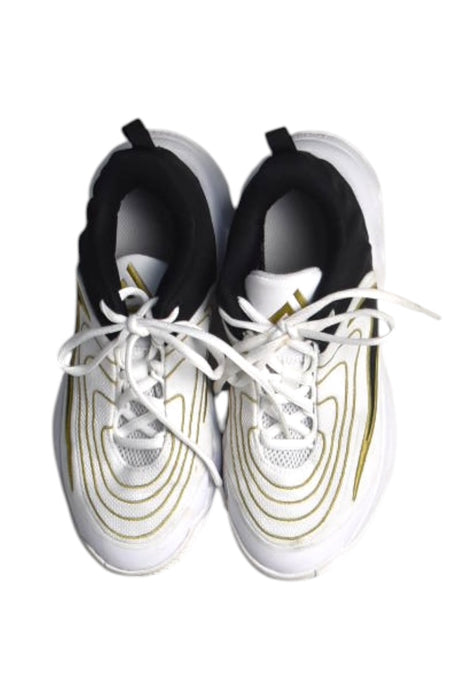 A Black Sneakers from Nike in size 10Y for boy. (Back View)