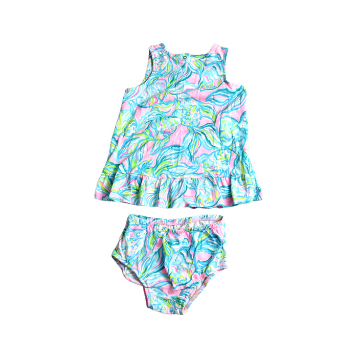 A Multicolor Shorts Sets from Lilly Pulitzer in size 18-24M for girl. (Front View)
