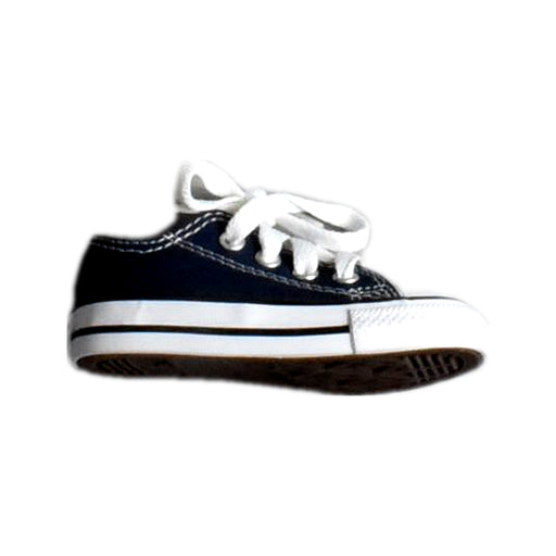 A Navy Sneakers from Converse in size 12-18M for neutral. (Front View)