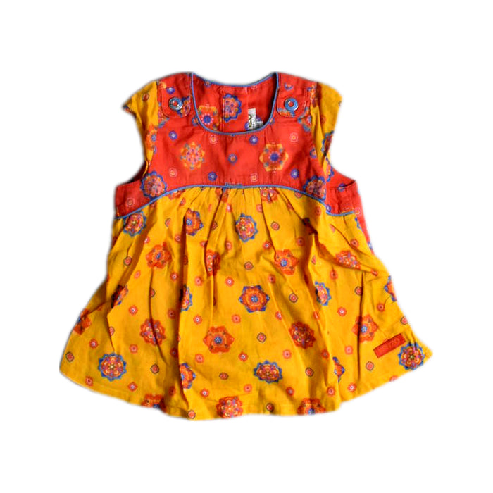 A Red Sleeveless Dresses from Kenzo in size 5T for girl. (Front View)