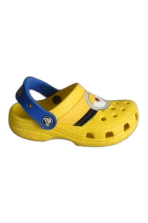 A Yellow Slip Ons from Crocs in size 3T for neutral. (Front View)