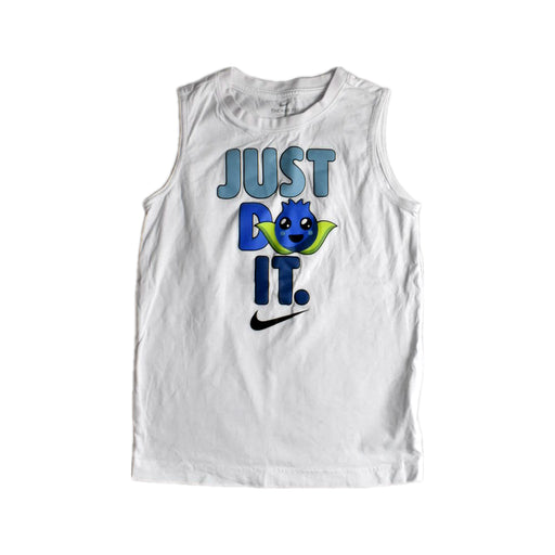 A White Sleeveless T Shirts from Nike in size 7Y for boy. (Front View)