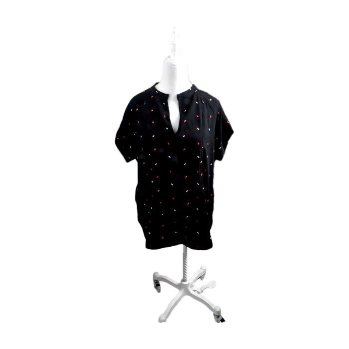 A Black Short Sleeve Tops from Loyal Hana in size Maternity-M for maternity. (Front View)