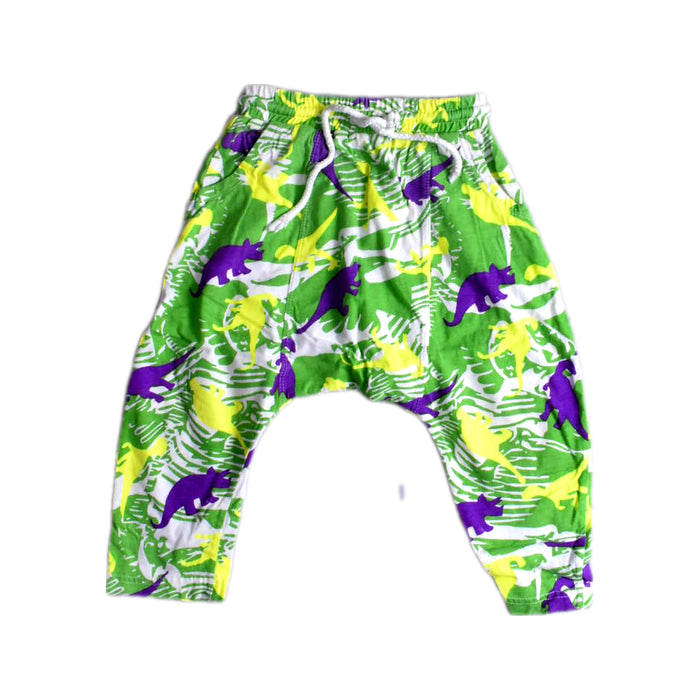 A Green Casual Pants from Roses & Rhinos in size 3T for boy. (Front View)