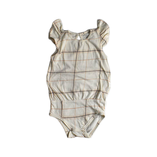 A Beige Sleeveless Bodysuits from Minimalisma in size 6-12M for girl. (Front View)