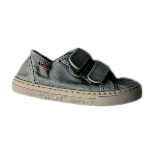 A Green Sneakers from Cienta in size 6T for girl. (Front View)