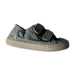 A Green Sneakers from Cienta in size 6T for girl. (Front View)