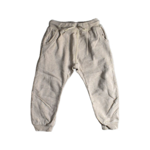 A Ivory Sweatpants from Purebaby in size 3T for boy. (Front View)