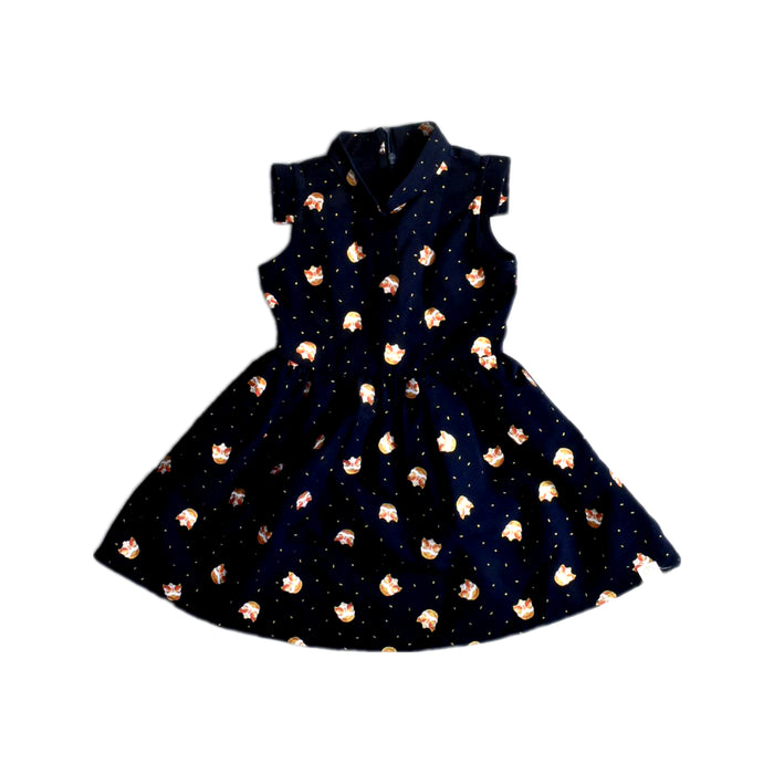 A Navy Sleeveless Dresses from Le Petit Society in size 2T for girl. (Front View)
