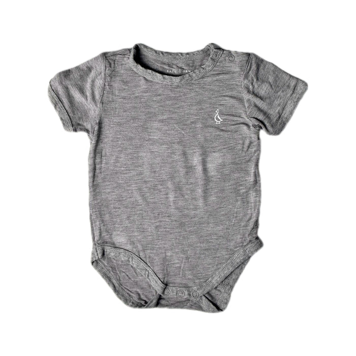 A Grey Short Sleeve Bodysuits from Raph and Remy in size 3-6M for neutral. (Front View)