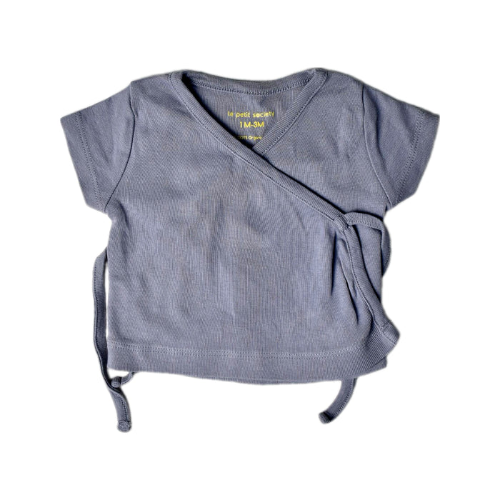 A Grey Short Sleeve Tops from Le Petit Society in size 0-3M for neutral. (Front View)