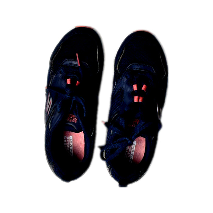 A Black Sneakers from Skechers in size 10Y for girl. (Back View)