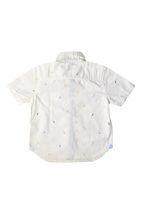 A White Short Sleeve Shirts from Gingersnaps in size 4T for boy. (Back View)
