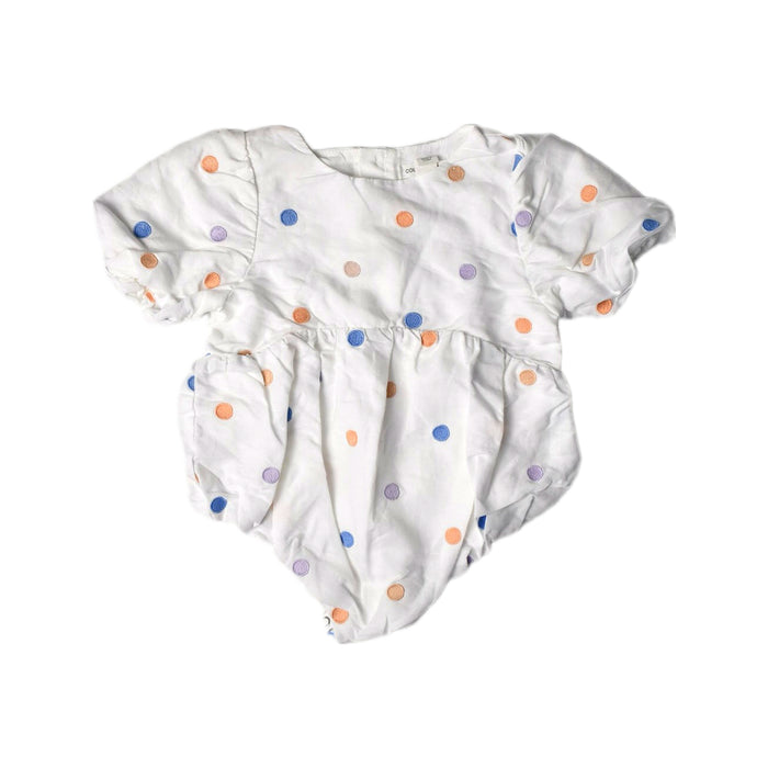 A White Short Sleeve Rompers from Country Road in size 12-18M for girl. (Front View)