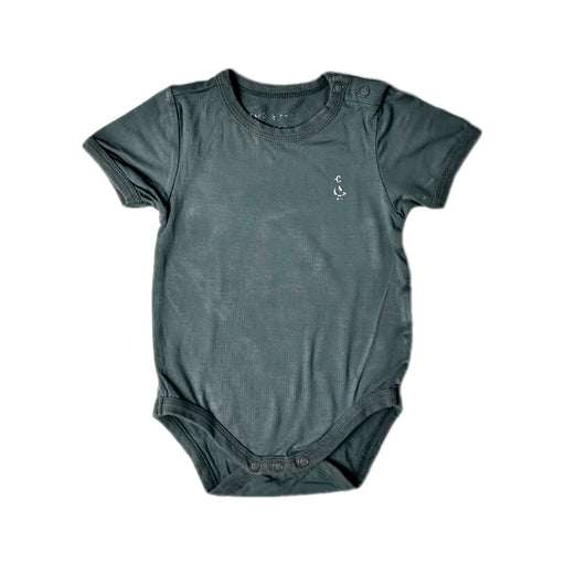 A Green Short Sleeve Bodysuits from Raph and Remy in size 3-6M for neutral. (Front View)