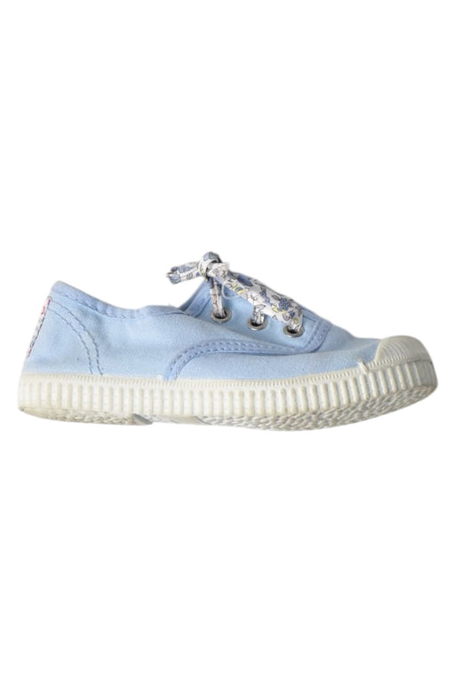 A Blue Sneakers from Cienta in size 3T for girl. (Front View)