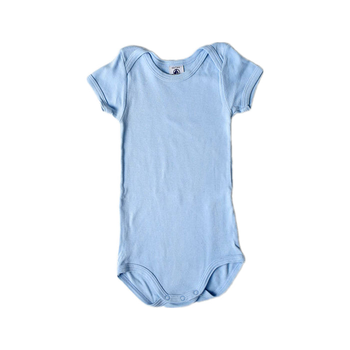 A Blue Short Sleeve Bodysuits from Petit Bateau in size 12-18M for boy. (Front View)