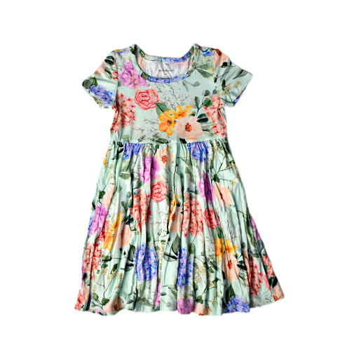 A Multicolour Short Sleeve Dresses from Posh Peanut in size 2T for girl. (Front View)