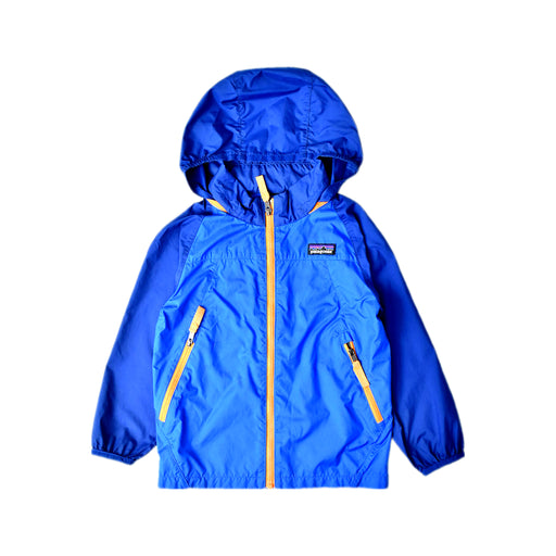 A Blue Lightweight Jackets from Patagonia in size 3T for boy. (Front View)