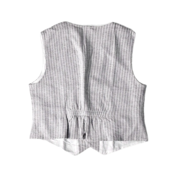 A Grey Suit Vests from Il Gufo in size 6T for boy. (Back View)