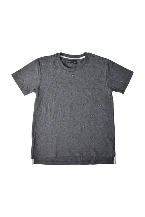 A Grey Short Sleeve T Shirts from Seed in size 8Y for boy. (Front View)