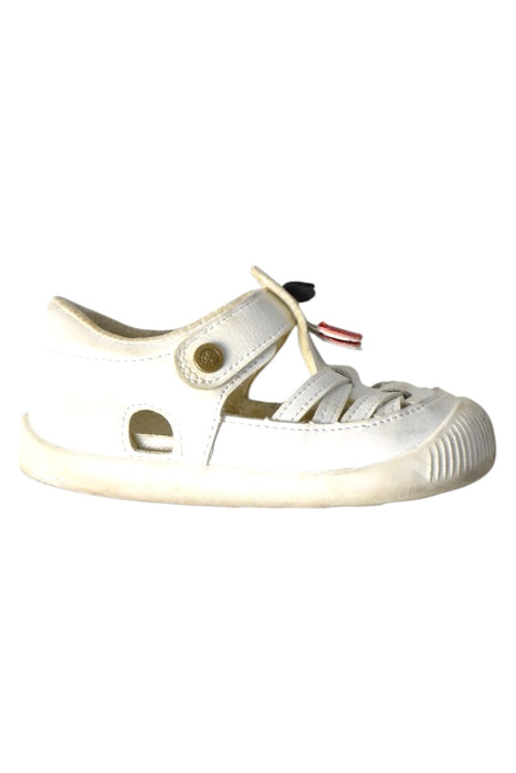 A White Sandals from Dave & Bella in size 18-24M for girl. (Front View)