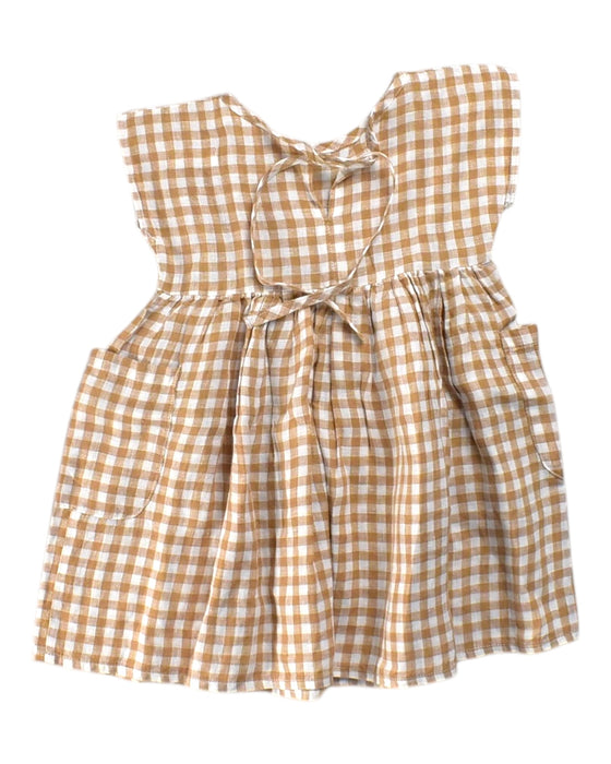 A White Sleeveless Dresses from Dannie and Lilou in size 2T for girl. (Back View)