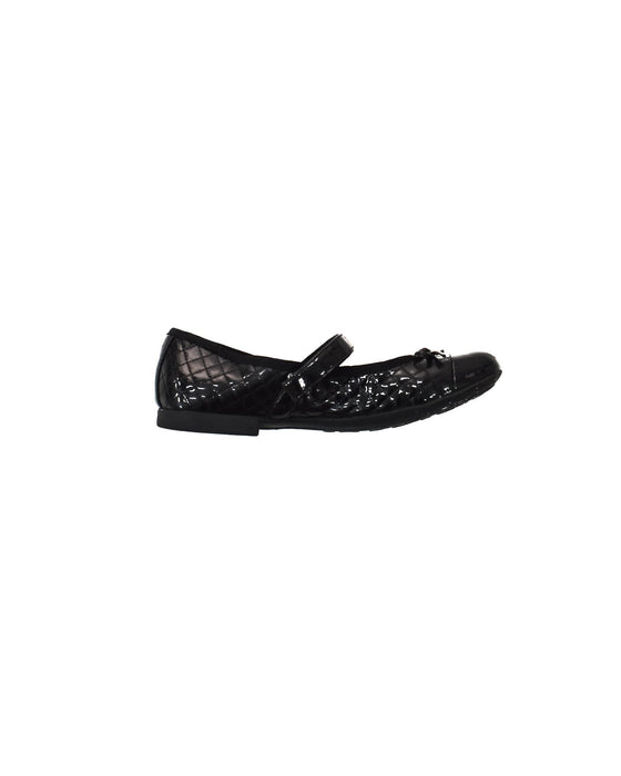 A Black Flats from Geox in size  for girl. (Front View)